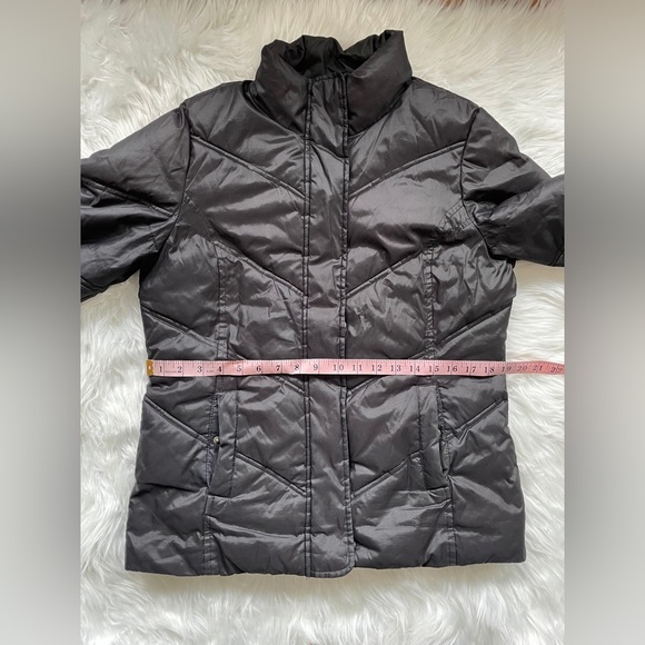 Gap | Women’s Black Medium Lightweight Soft Winter Jacket with Zipper & Buttons - Picture 12 of 16